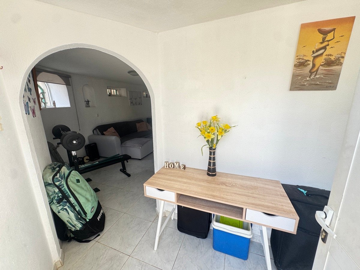 4 Bed Detached Villa in Villamartin