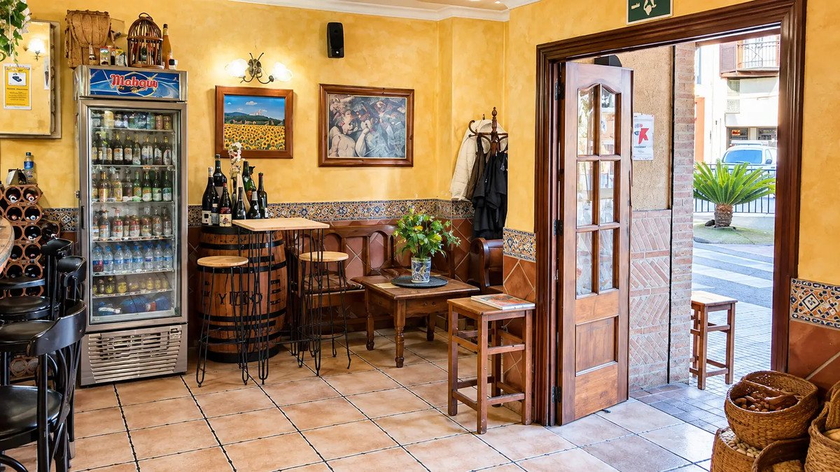 5 Bed Commercial in Orihuela