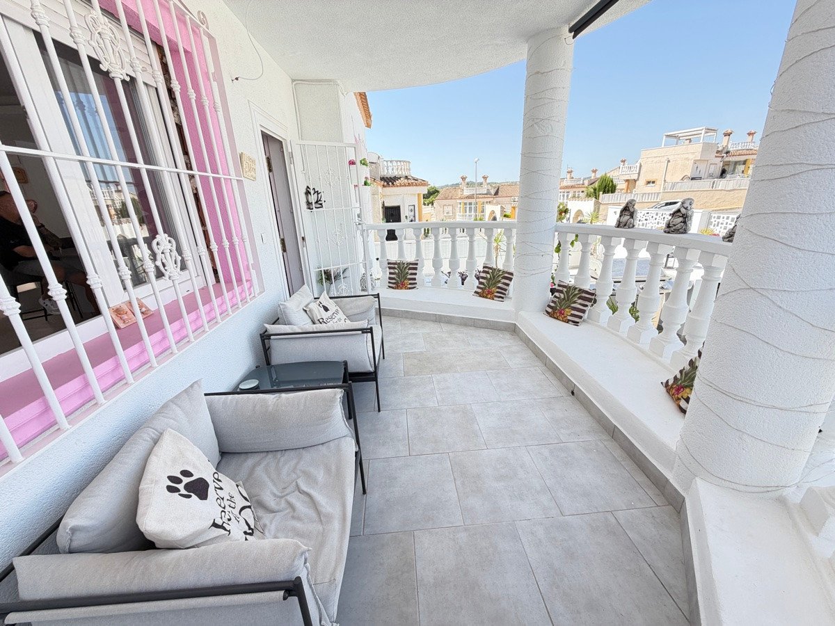 3 Bed Detached Villa in San Miguel de Salinas