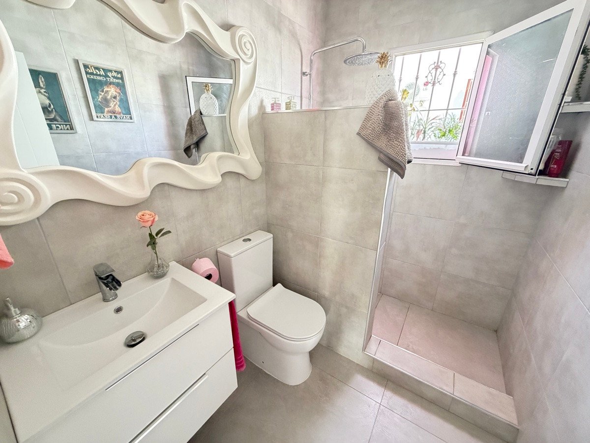 3 Bed Detached Villa in San Miguel de Salinas