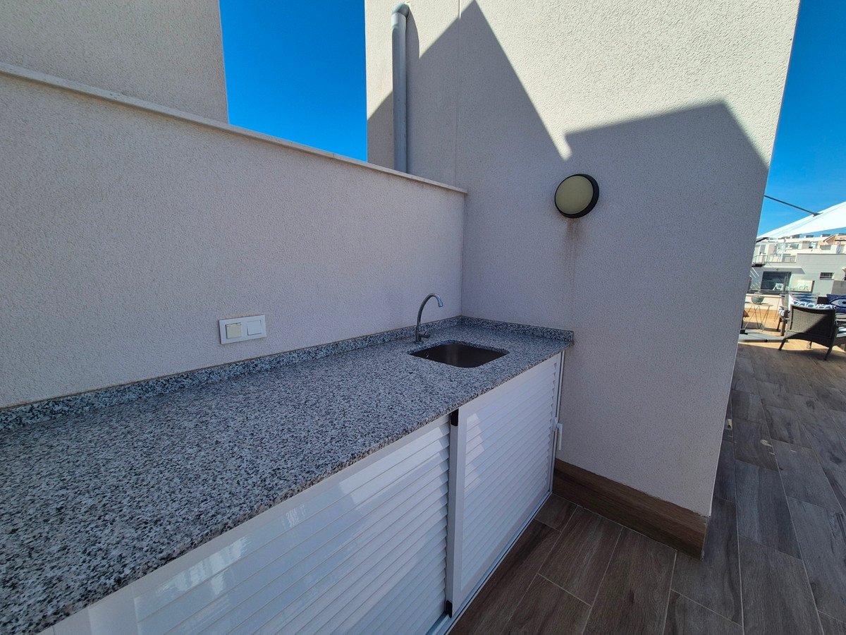 3 Bed Penthouse in Villamartin