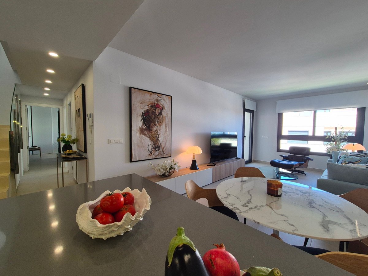 3 Bed Penthouse in Villamartin