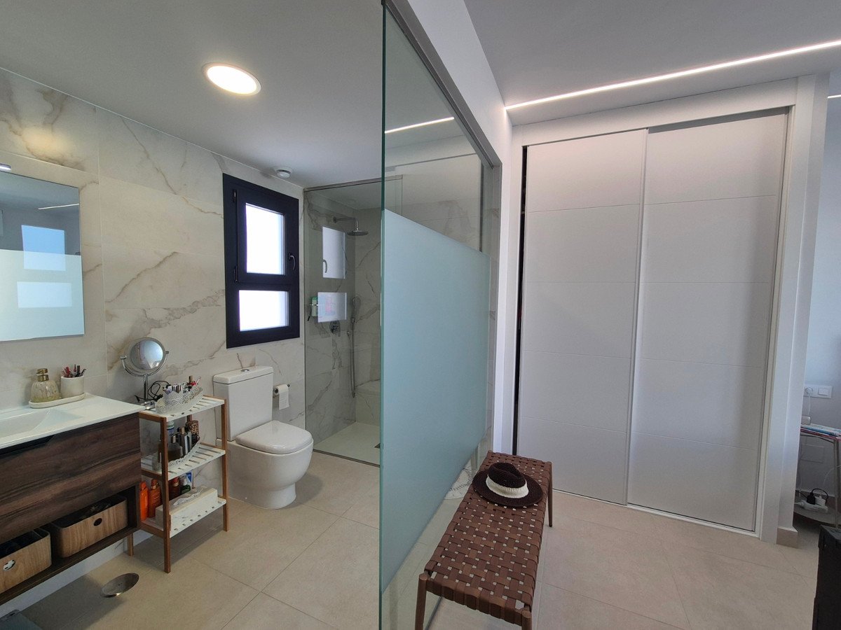 3 Bed Penthouse in Villamartin