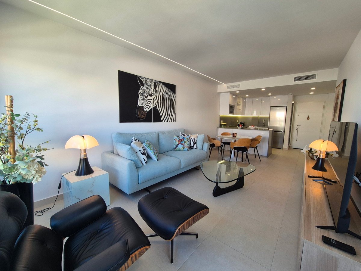 3 Bed Penthouse in Villamartin