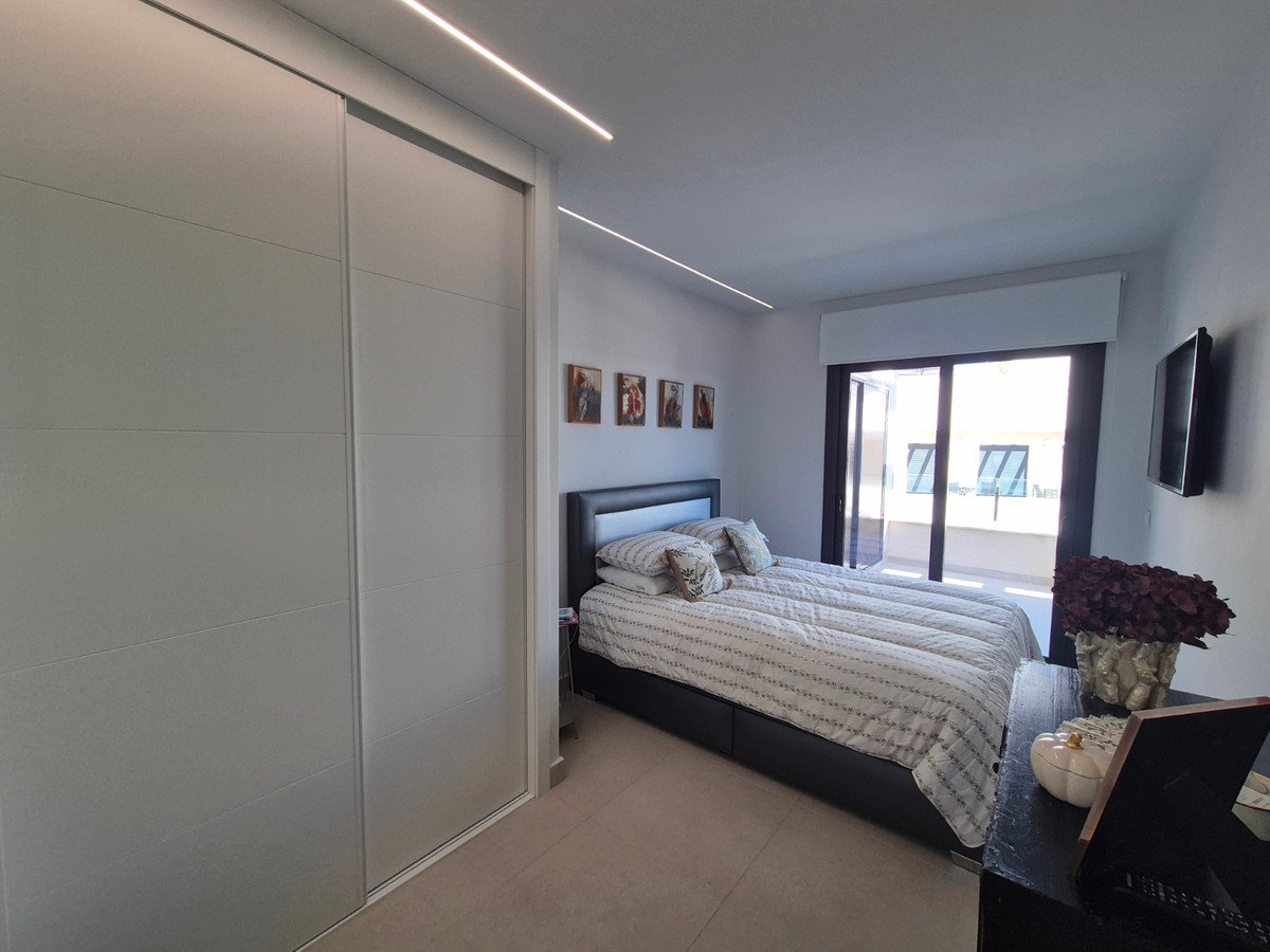 3 Bed Penthouse in Villamartin