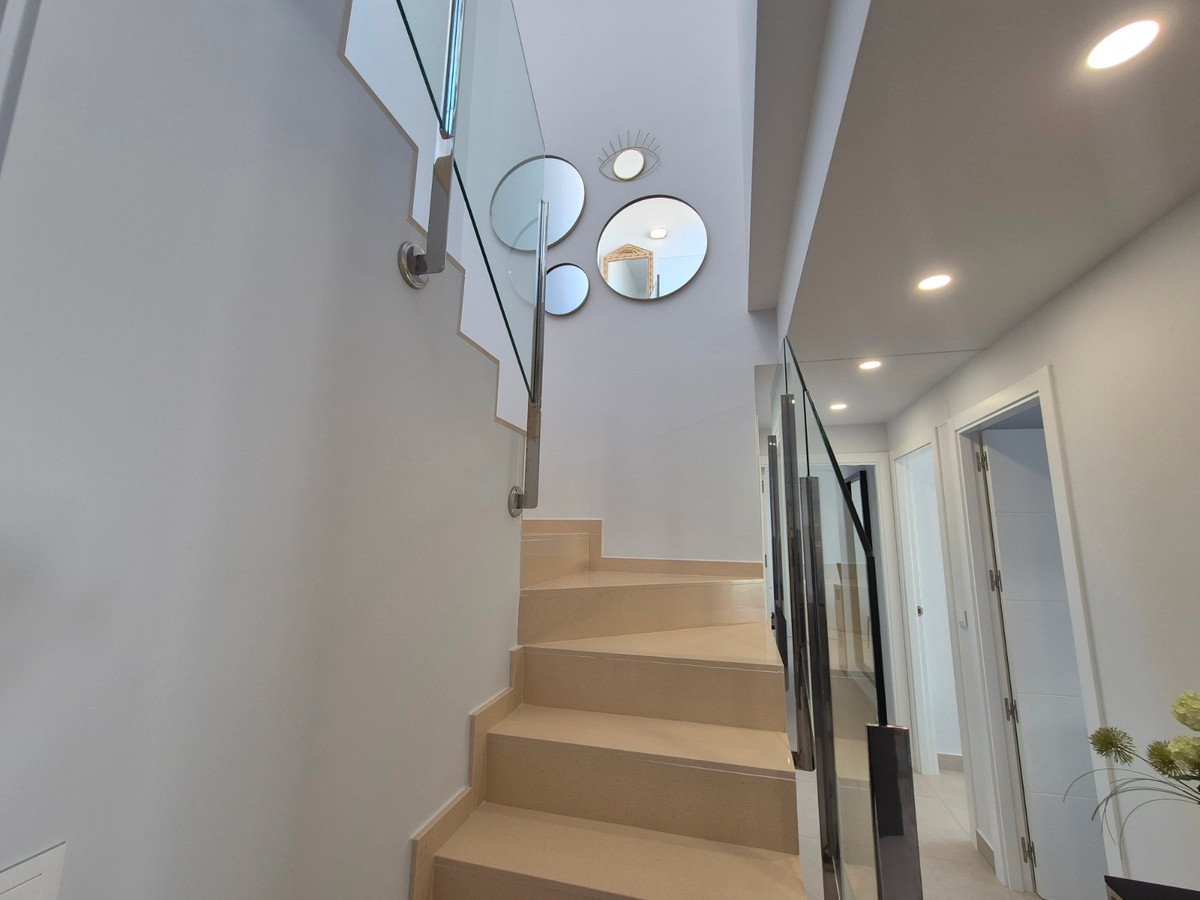 3 Bed Penthouse in Villamartin