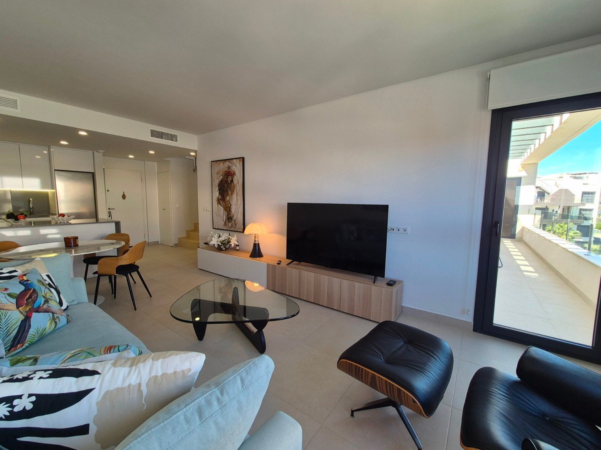3 Bed Penthouse in Villamartin