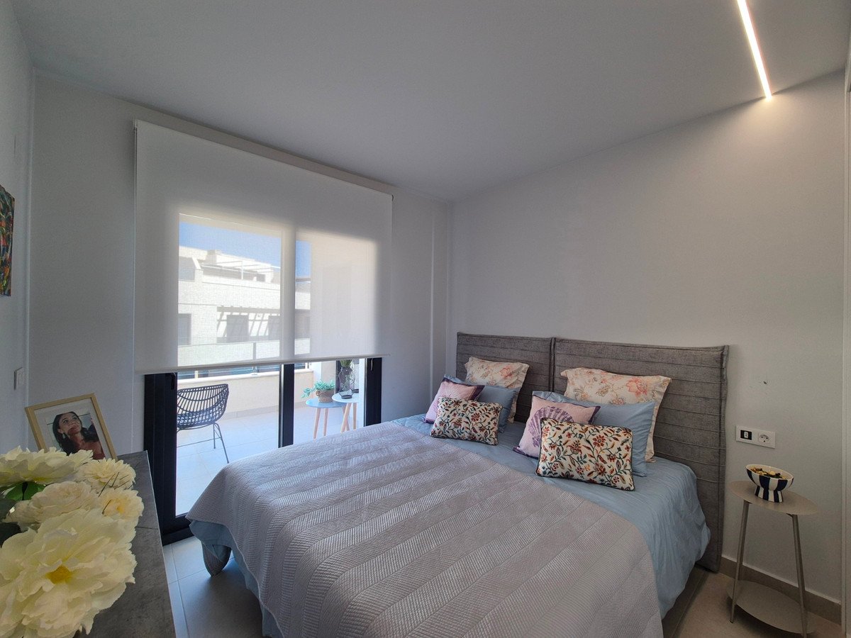 3 Bed Penthouse in Villamartin