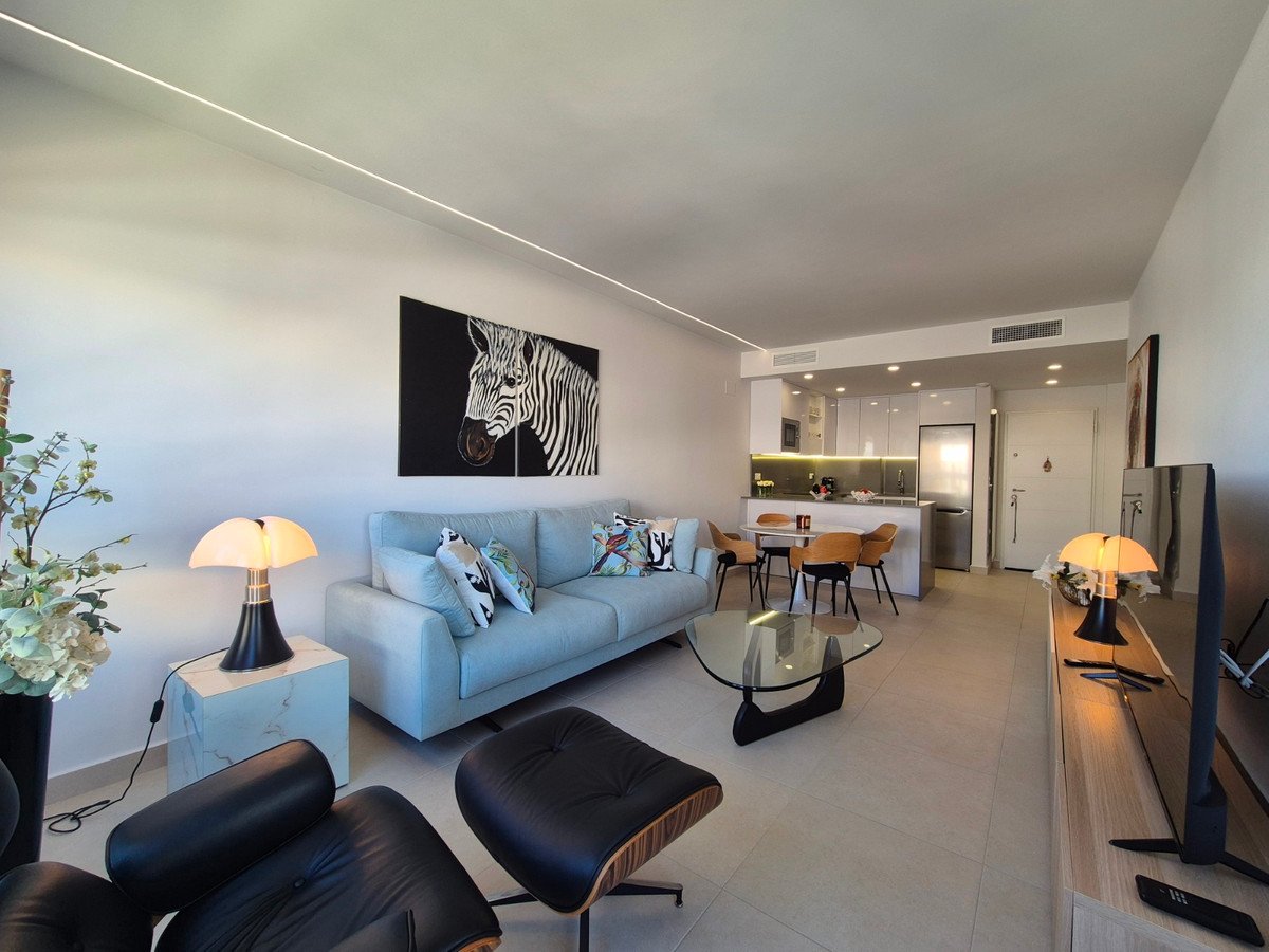 3 Bed Penthouse in Villamartin