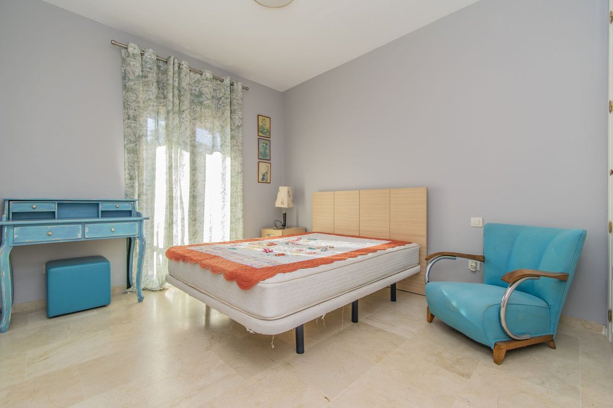 2 Bed Middle Floor Apartment in Atalaya