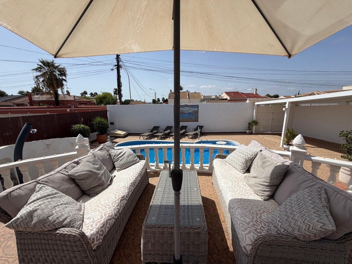 3 Bed Bungalow in San Luis