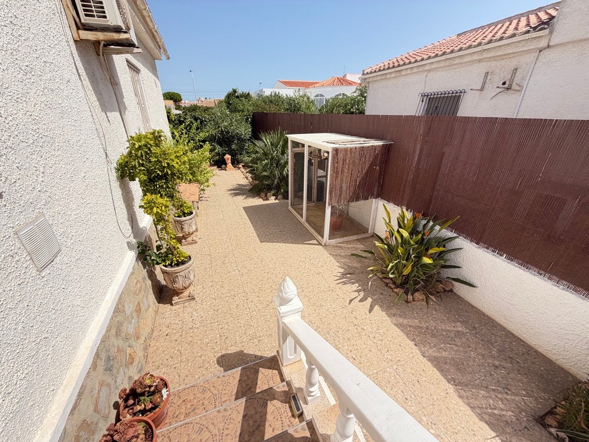 3 Bed Bungalow in San Luis