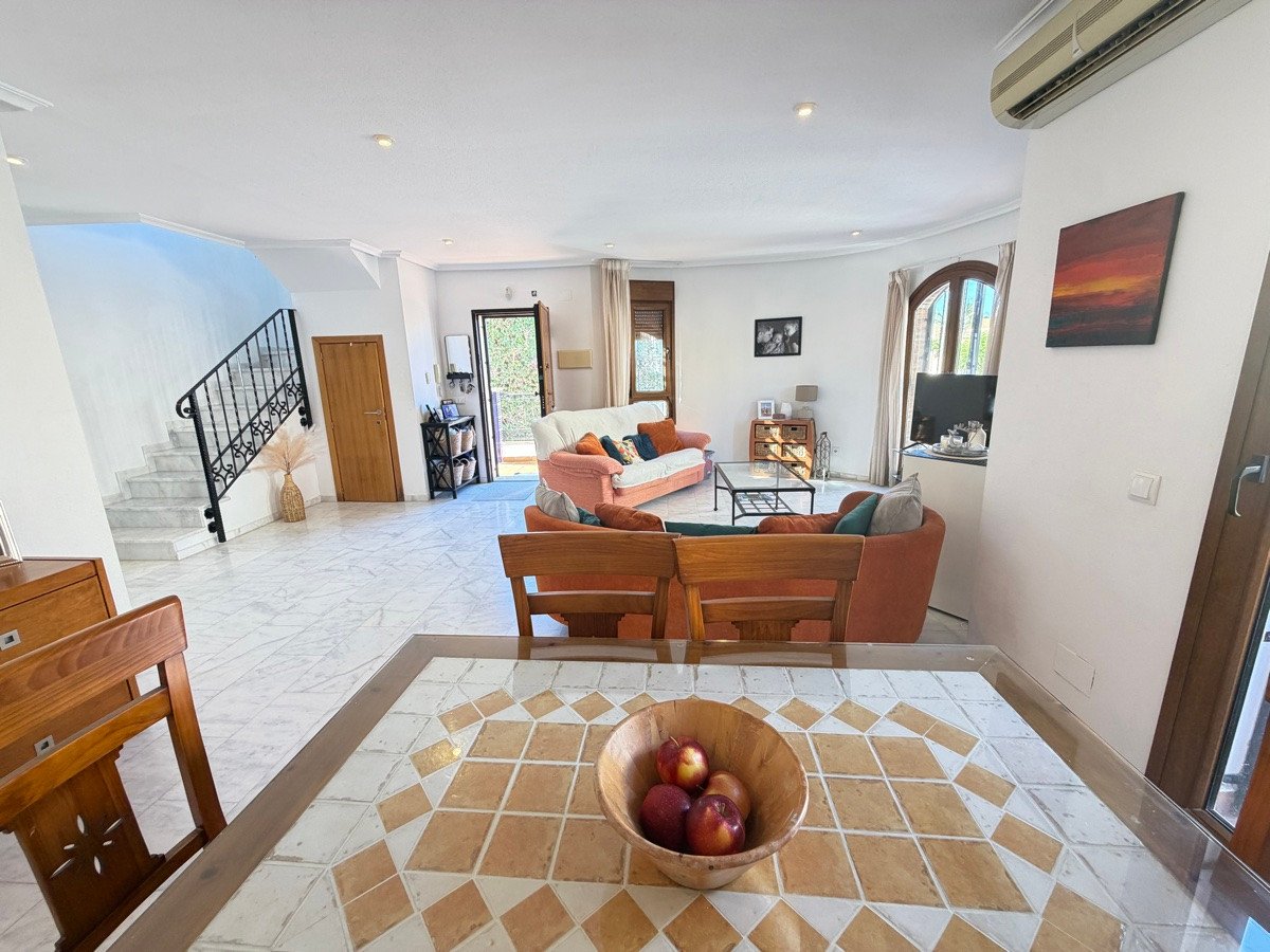 4 Bed Detached Villa in La Finca Golf