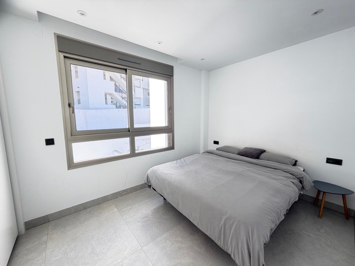 4 Bed Detached Villa in Villamartin