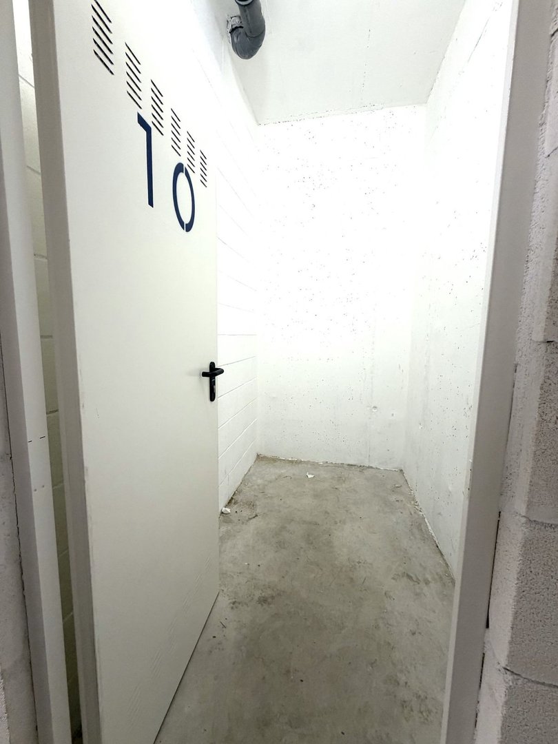 3 Bed Middle Floor Apartment in Nueva Andalucía