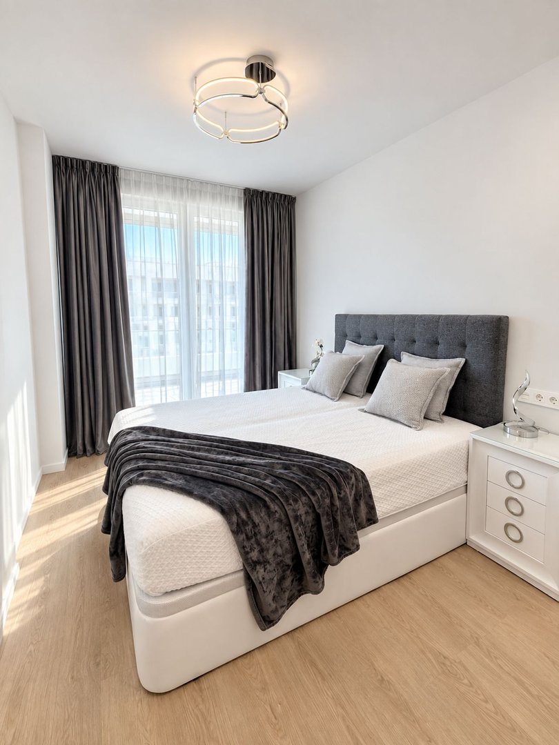 3 Bed Middle Floor Apartment in Nueva Andalucía