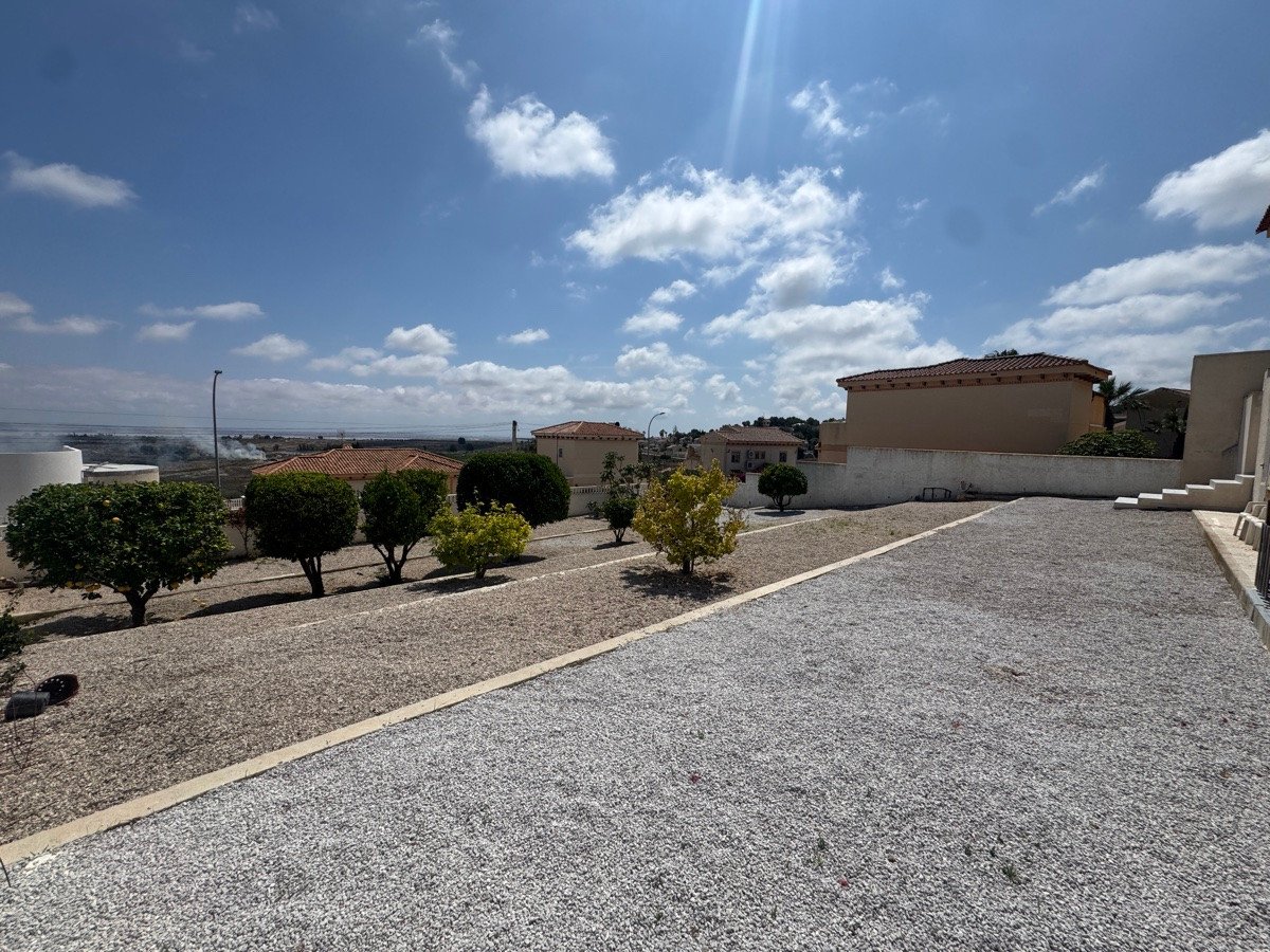 5 Bed Detached Villa in San Miguel de Salinas