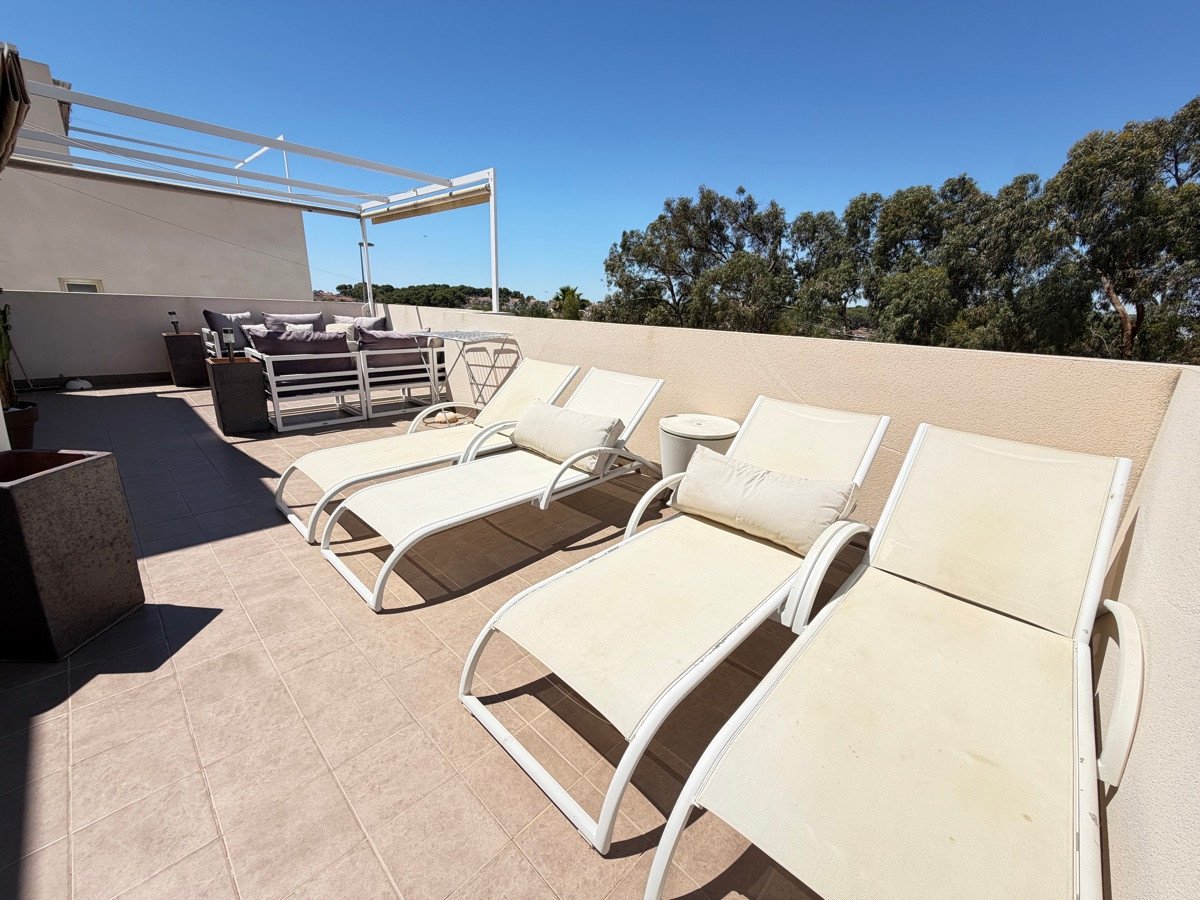 4 Bed Detached Villa in Mil Palmeras