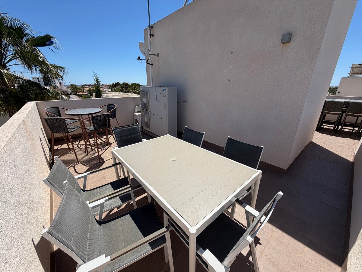 4 Bed Detached Villa in Mil Palmeras