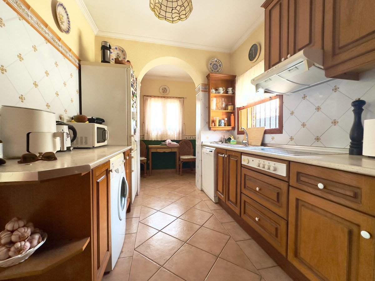 3 Bed Detached Villa in Cabo Roig