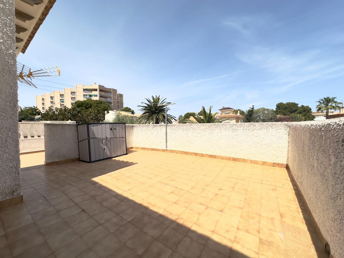 3 Bed Detached Villa in Cabo Roig