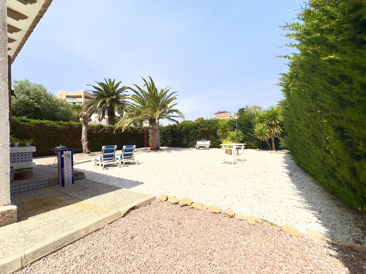 3 Bed Detached Villa in Cabo Roig