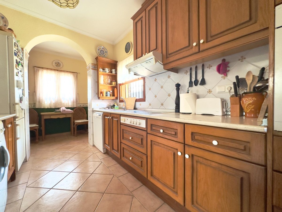 3 Bed Detached Villa in Cabo Roig