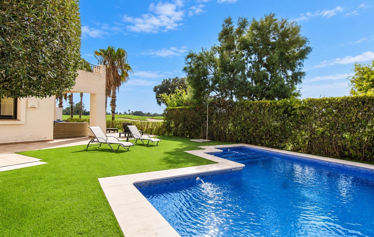 4 Bed Detached Villa in Roda Golf