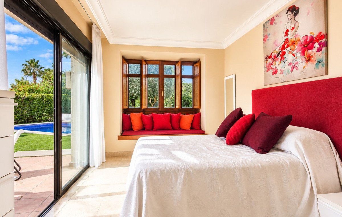4 Bed Detached Villa in Roda Golf