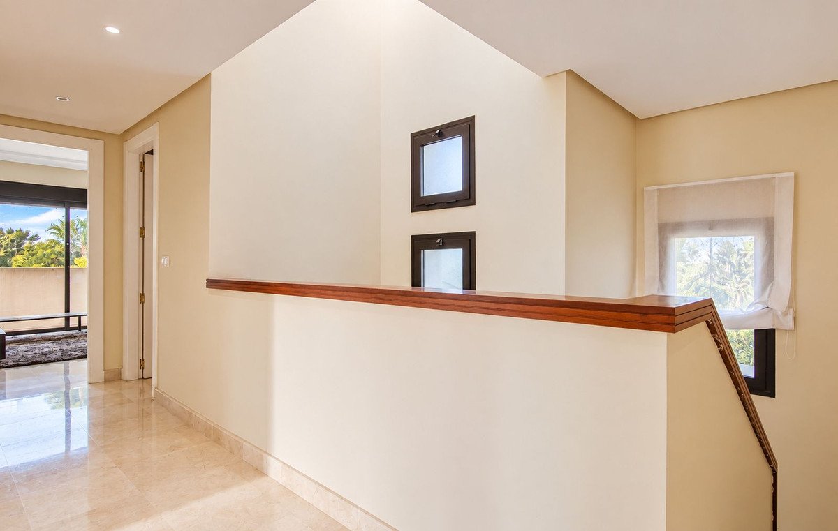 4 Bed Detached Villa in Roda Golf