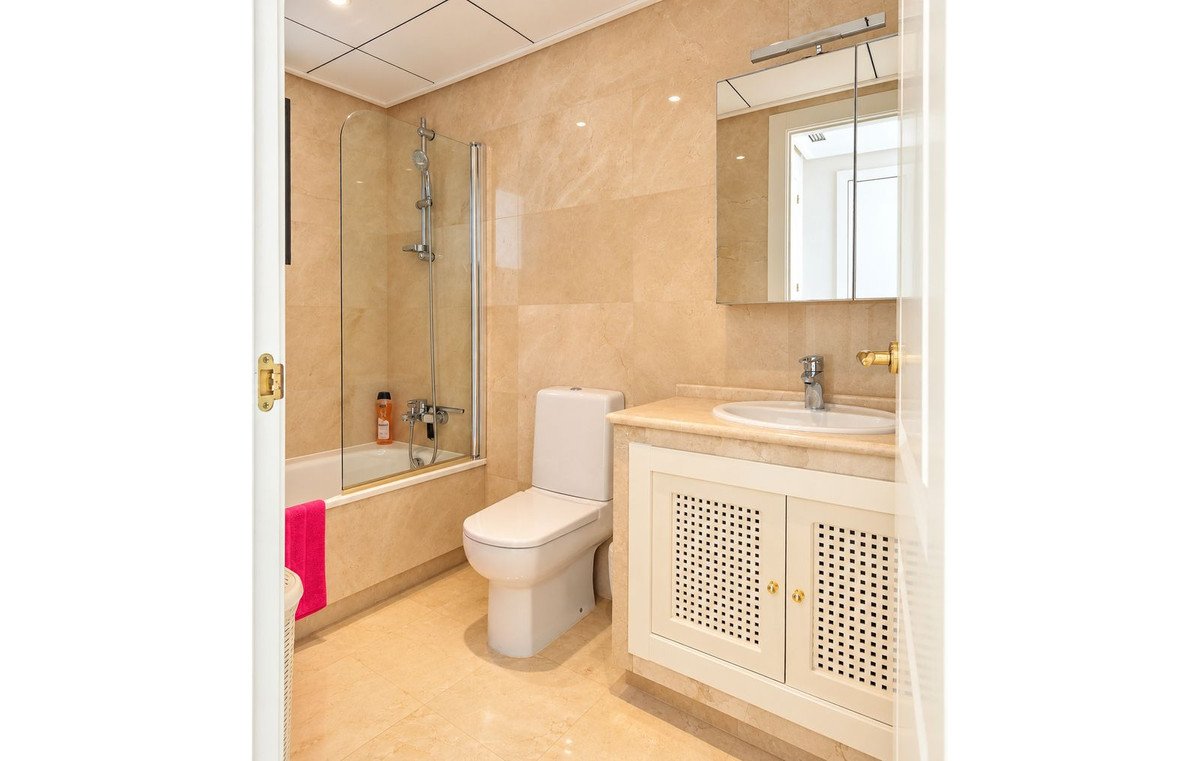4 Bed Detached Villa in Roda Golf