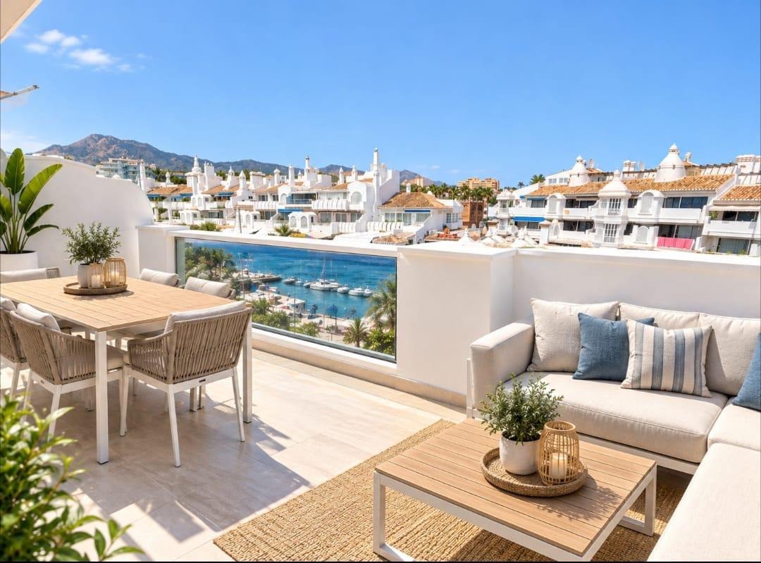 2 Bed Middle Floor Apartment in Benalmadena