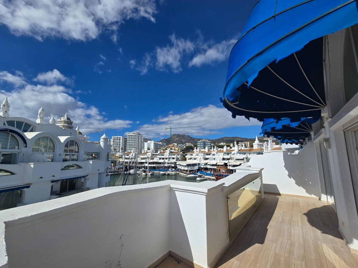 2 Bed Middle Floor Apartment in Benalmadena