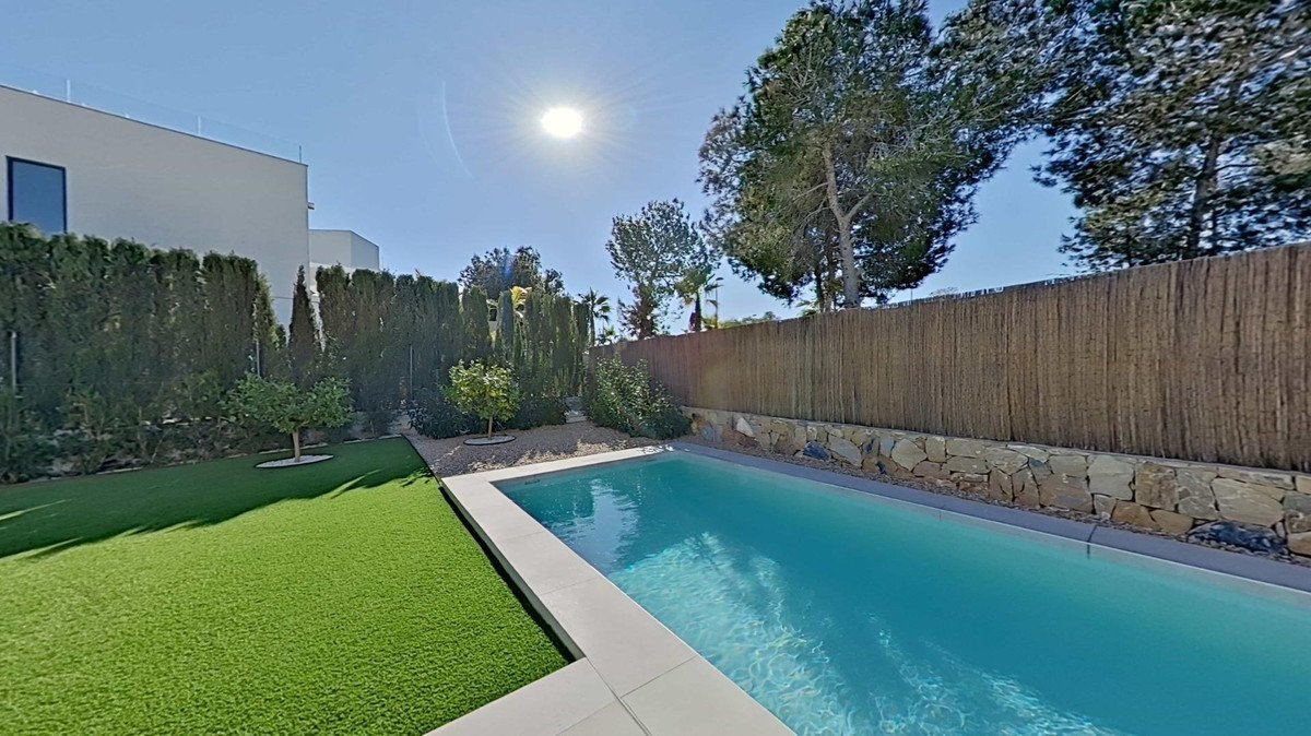 3 Bed Detached Villa in Orihuela