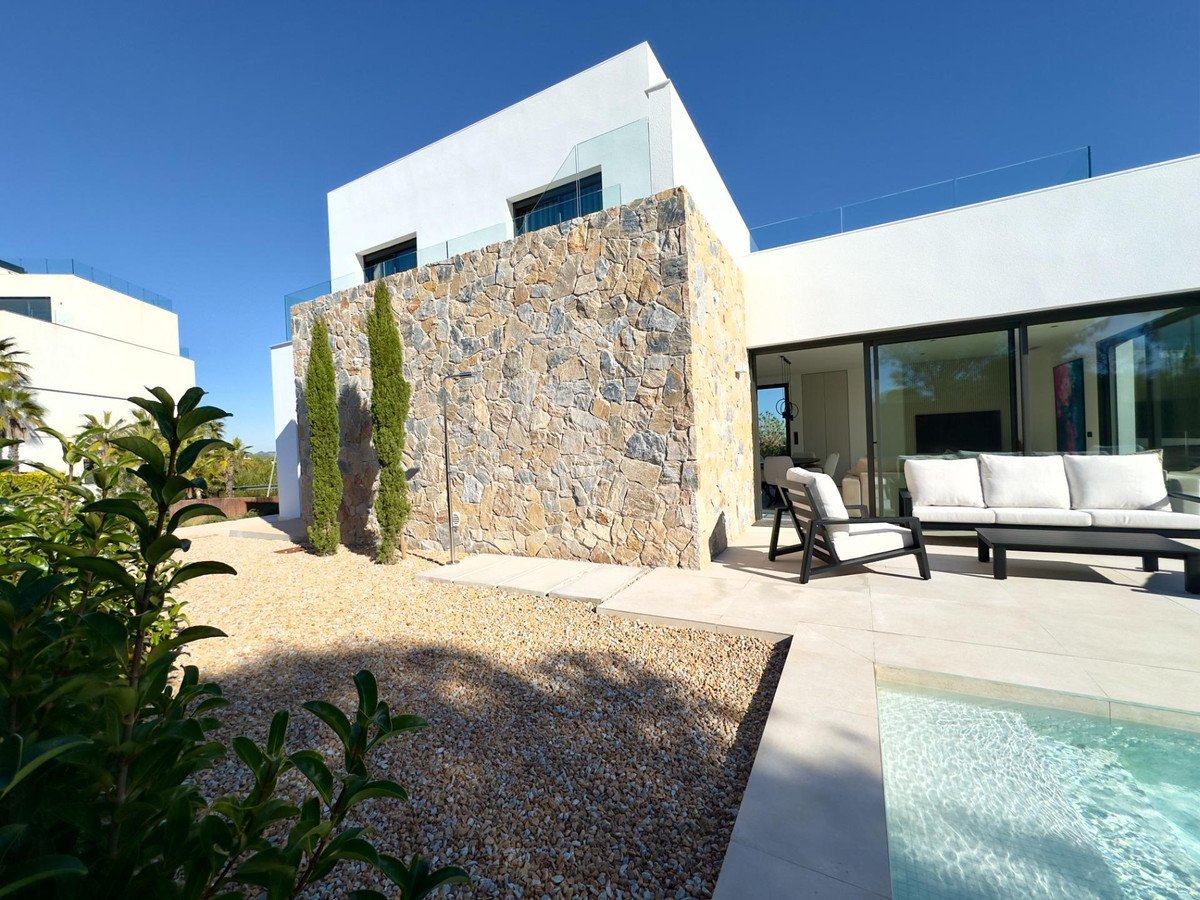 3 Bed Detached Villa in Orihuela