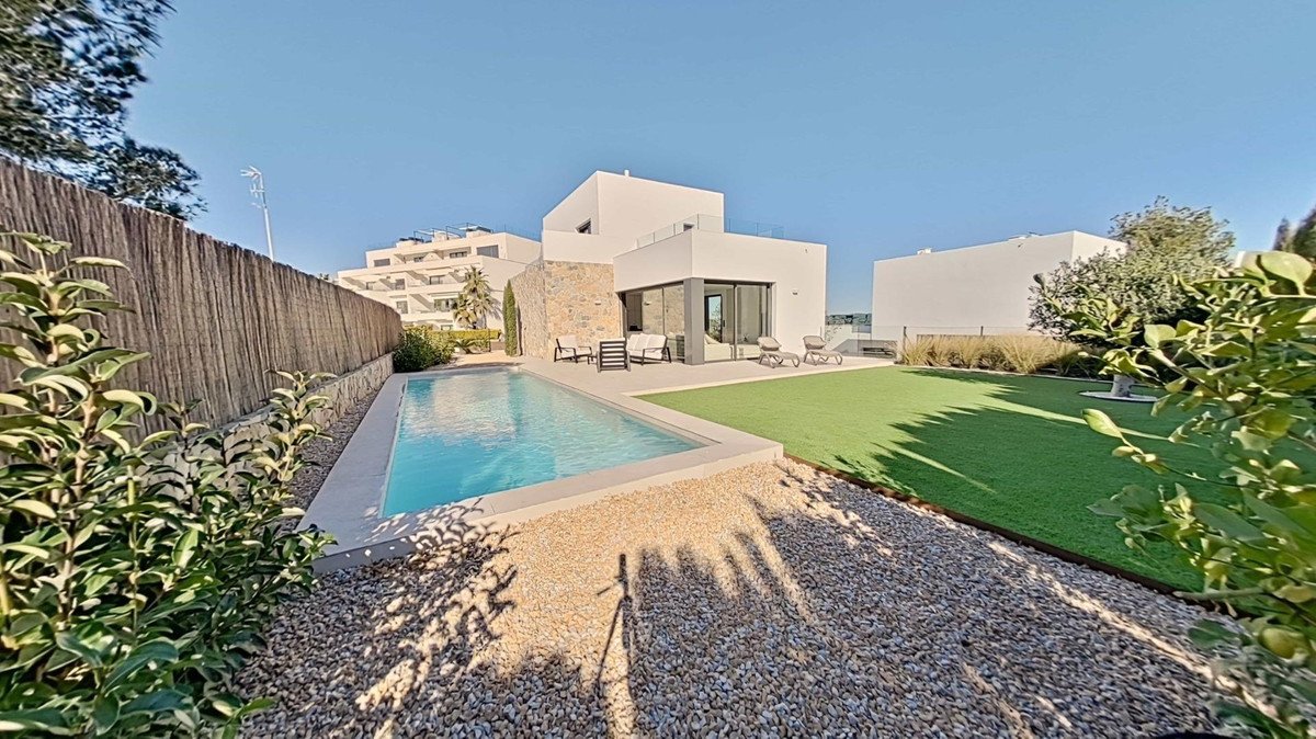 3 Bed Detached Villa in Orihuela