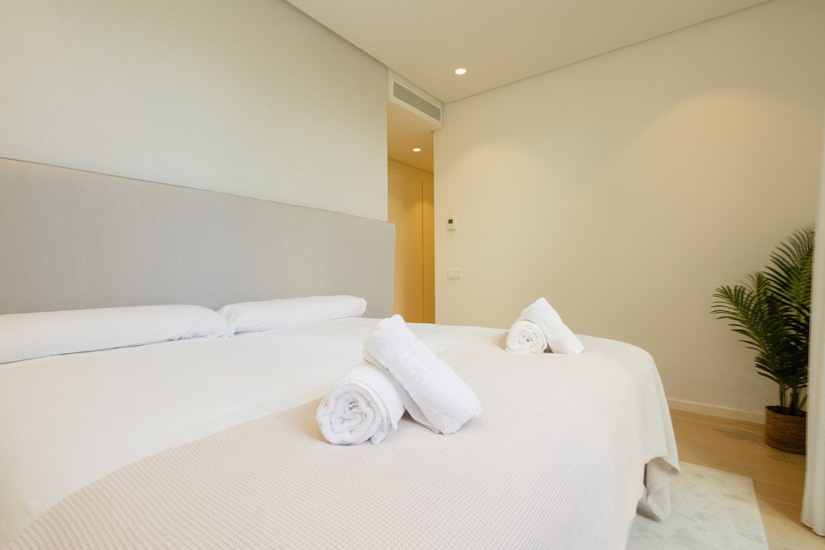 4 Bed Duplex in Benahavís