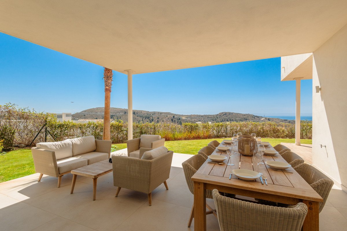 4 Bed Duplex in Benahavís