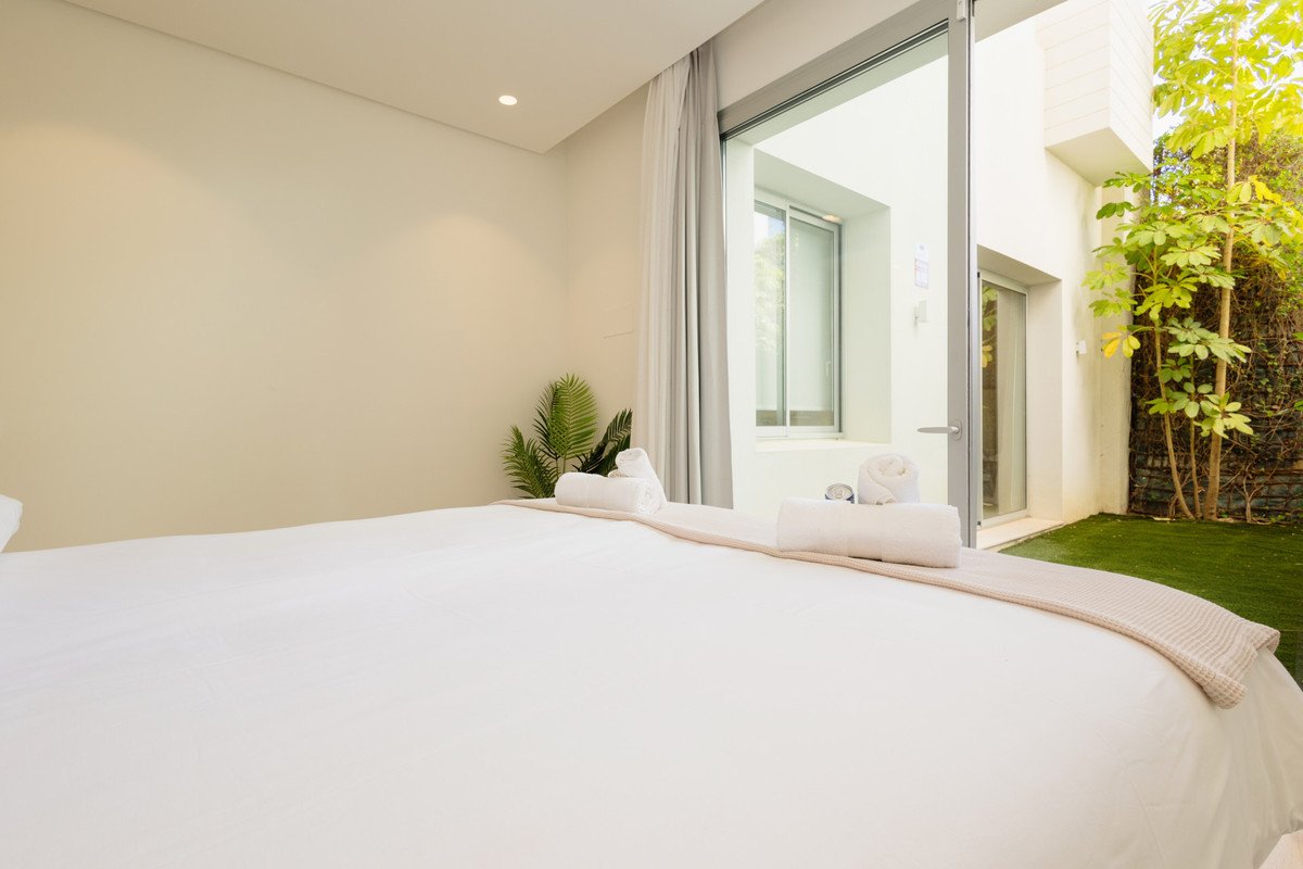 4 Bed Duplex in Benahavís