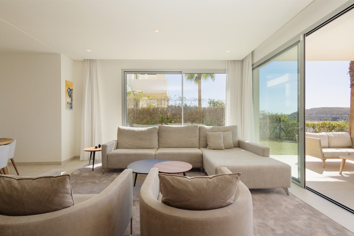 4 Bed Duplex in Benahavís