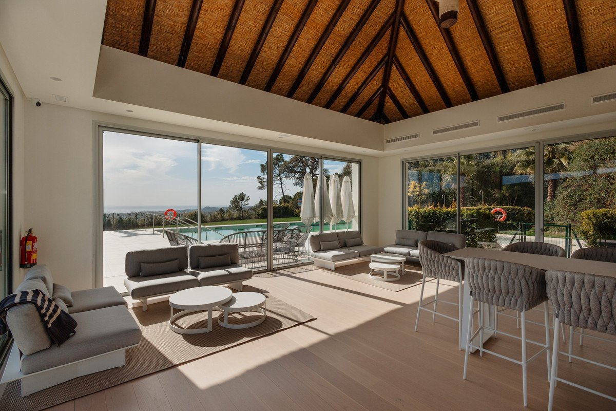 4 Bed Duplex in Benahavís