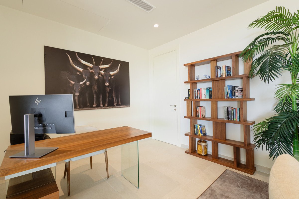 4 Bed Duplex in Benahavís