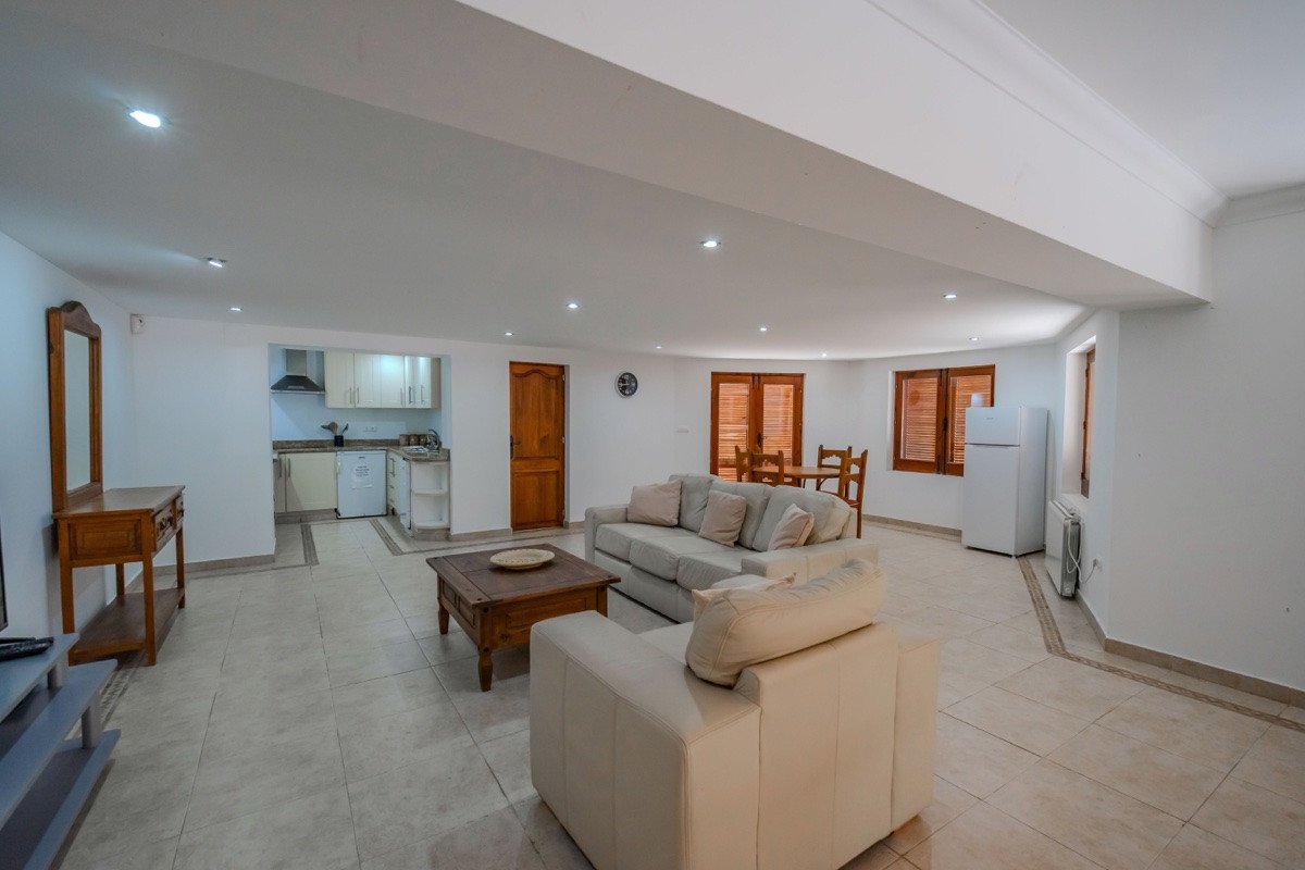 4 Bed Detached Villa in Cabo Roig