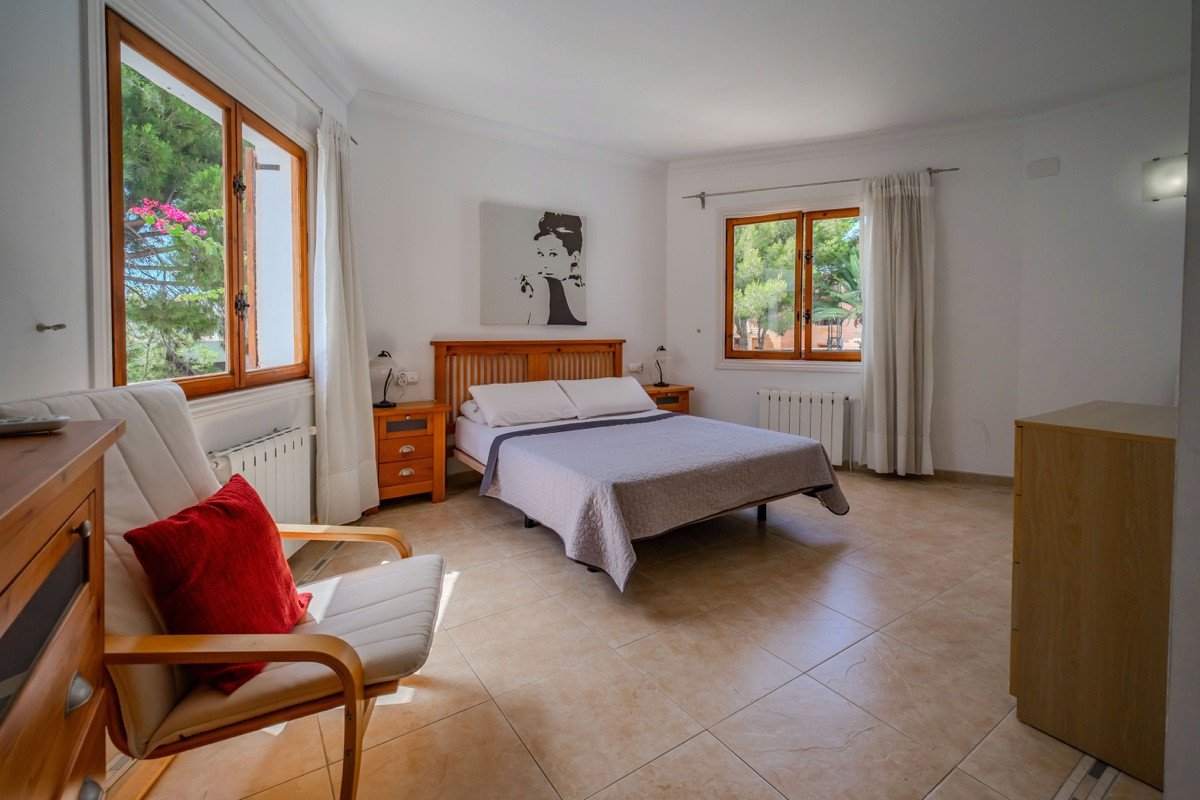 4 Bed Detached Villa in Cabo Roig