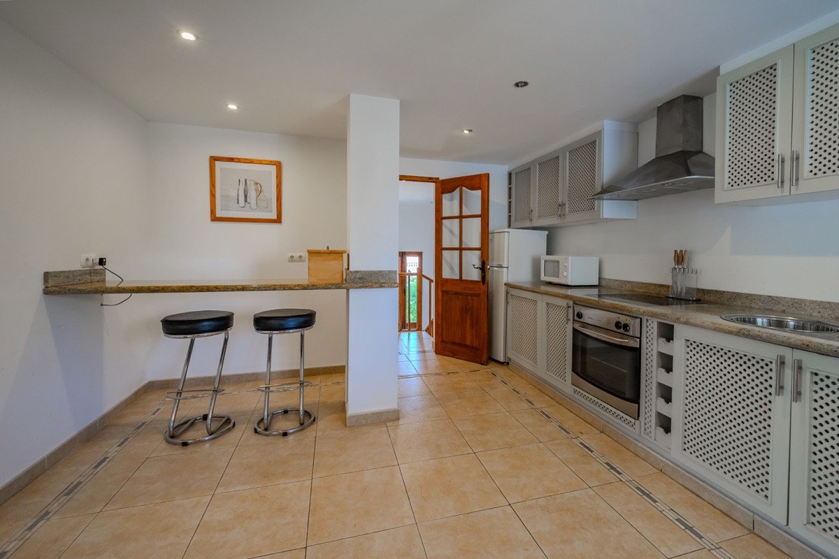 4 Bed Detached Villa in Cabo Roig