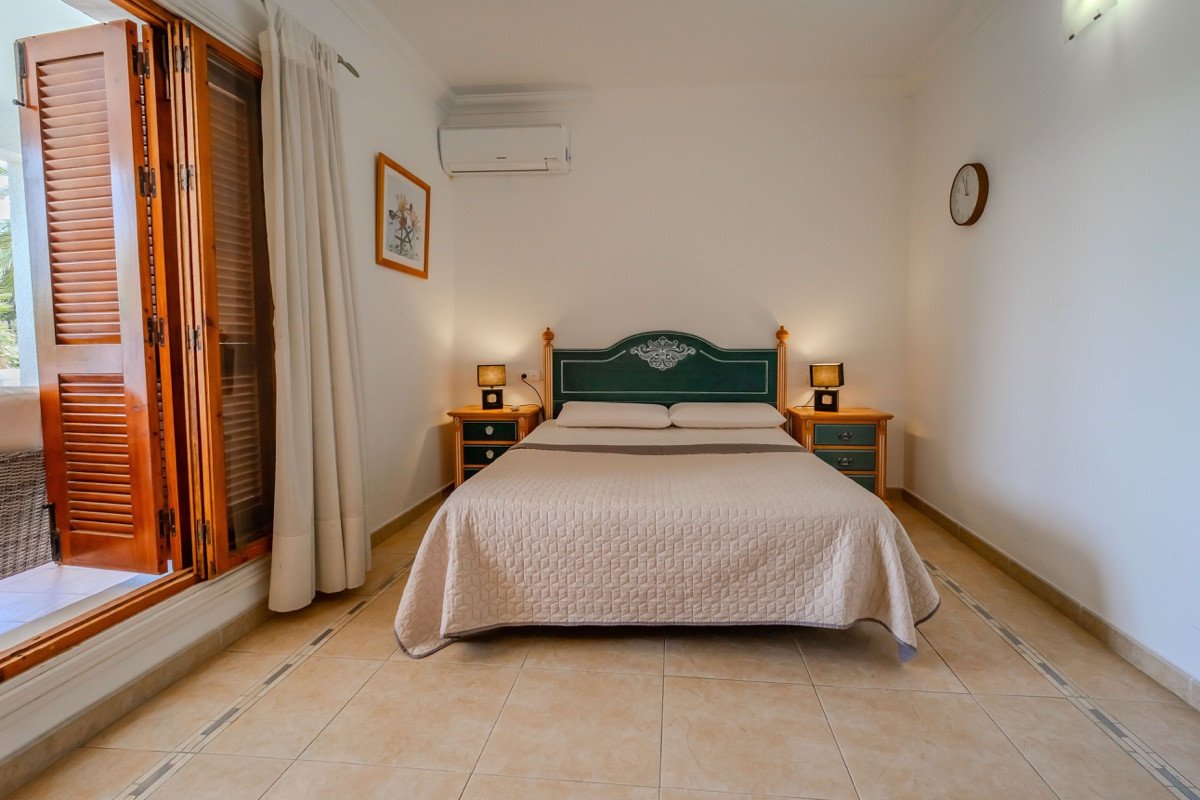 4 Bed Detached Villa in Cabo Roig