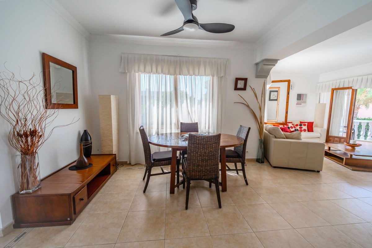 4 Bed Detached Villa in Cabo Roig