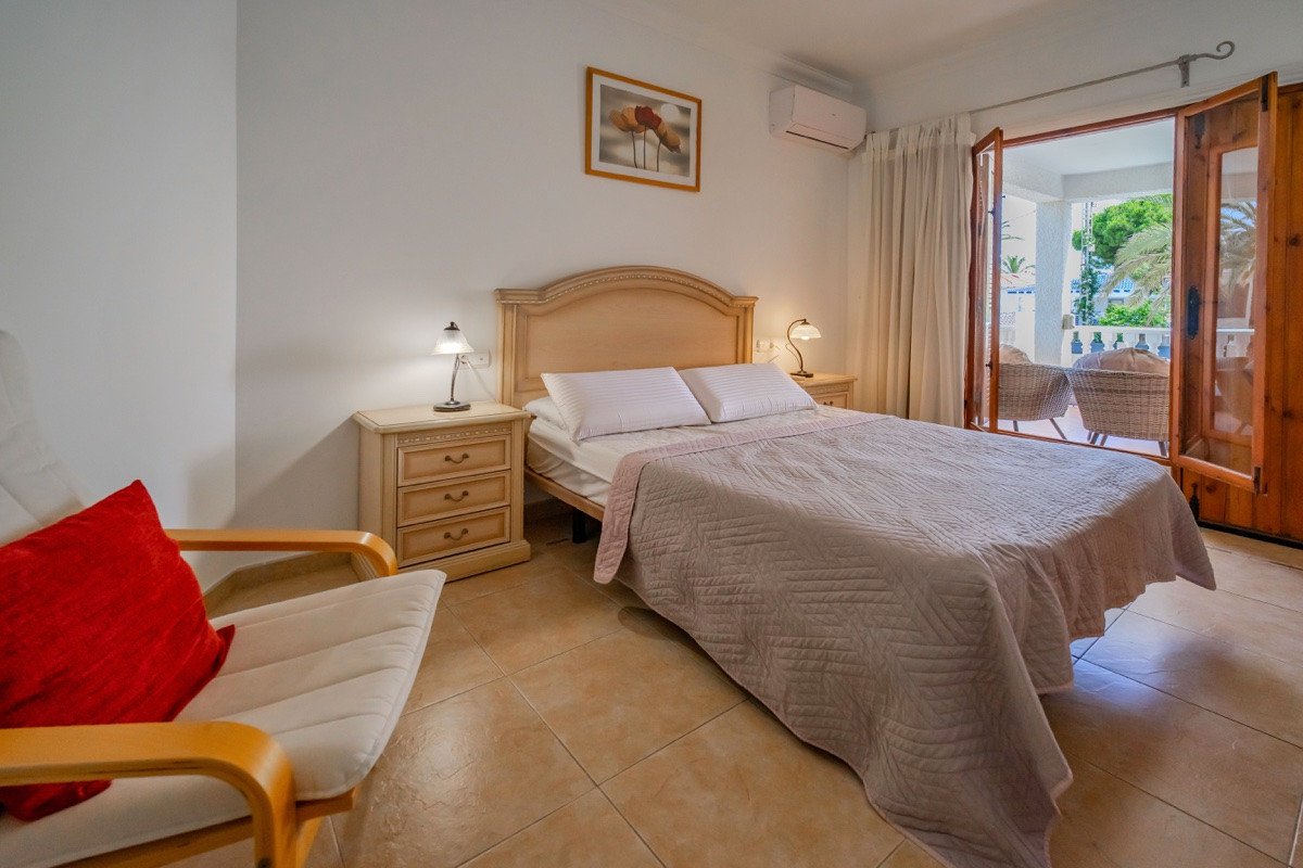 4 Bed Detached Villa in Cabo Roig