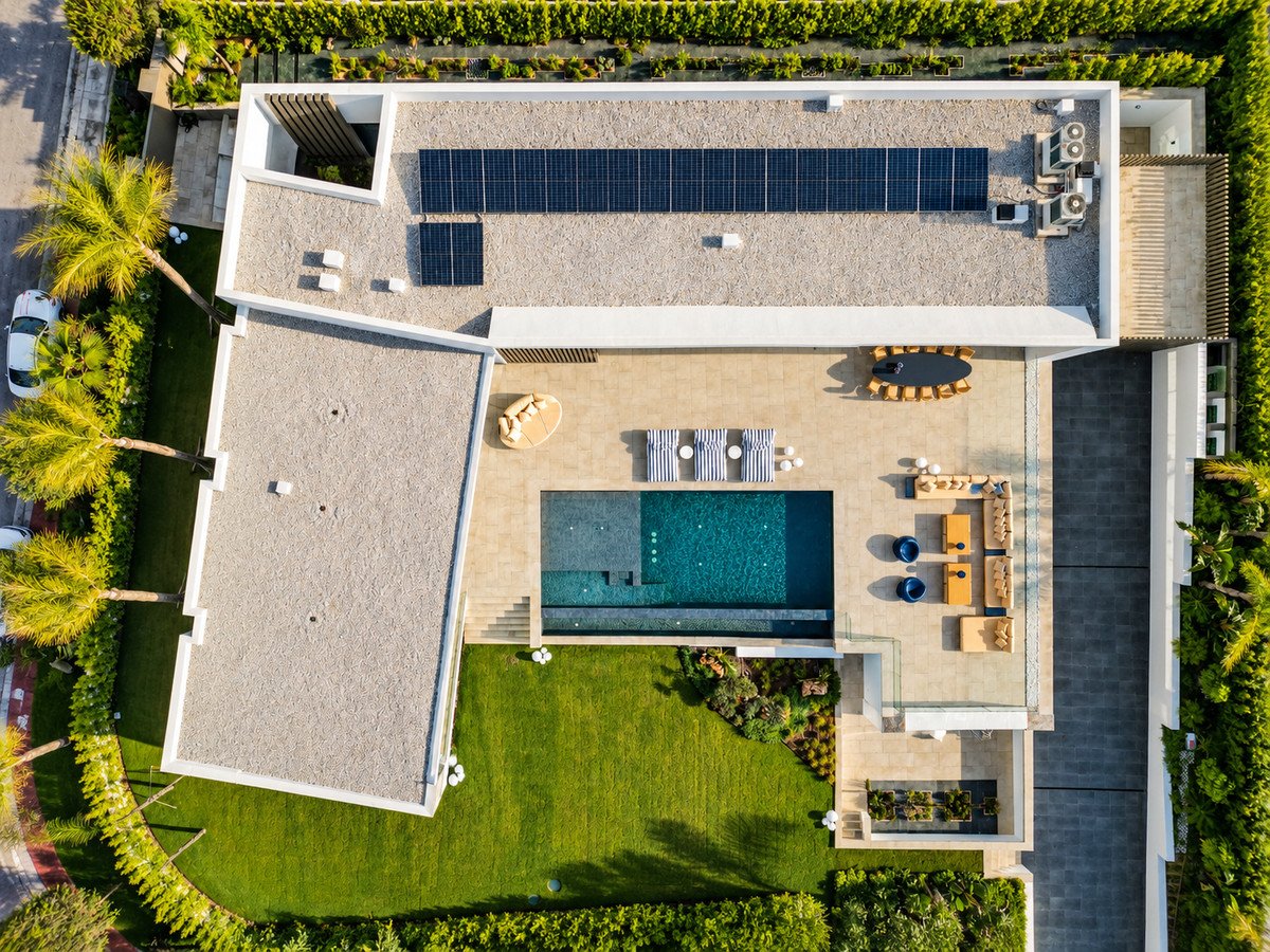 6 Bed Detached Villa in Sotogrande