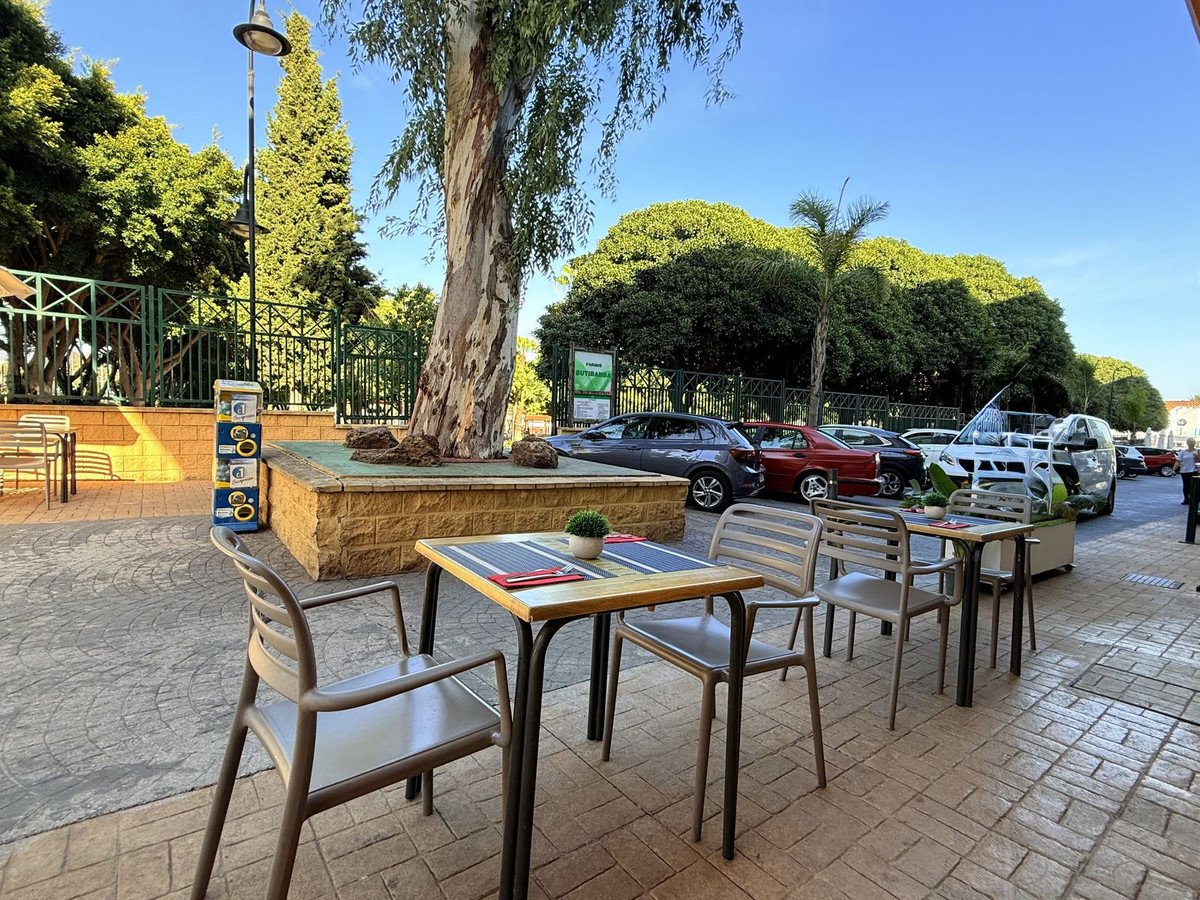 2 Bed Restaurant in La Cala de Mijas